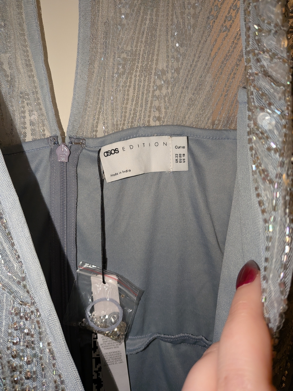 ASOS EDITION Curve embellished Beaded slit front dress ice blue (Gray) US 18 - Picture 3 of 7